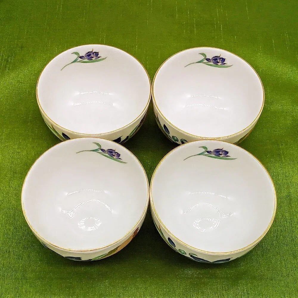 Set of 4 Japanese White Porcelain Hand-Painted Purple Orchid Gold Rim Cups